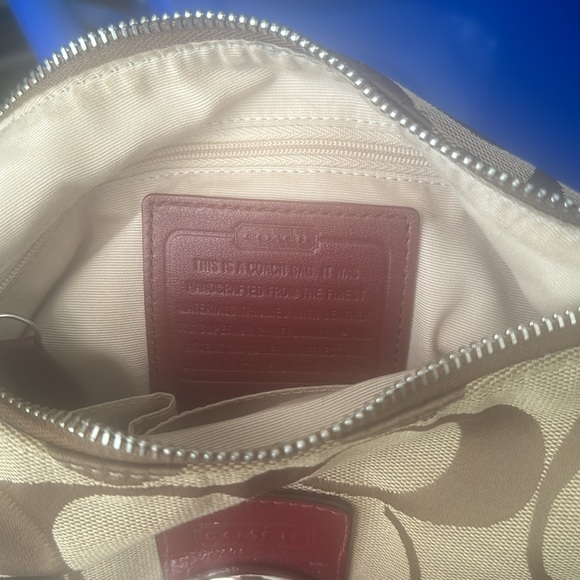 Coach purse - Picture 9 of 16